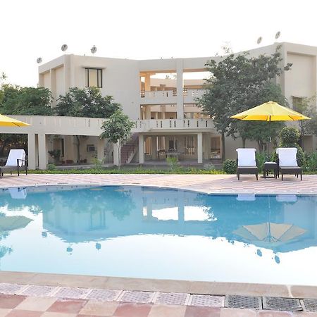 Kadamb Kunj Resort バラトプル エクステリア 写真