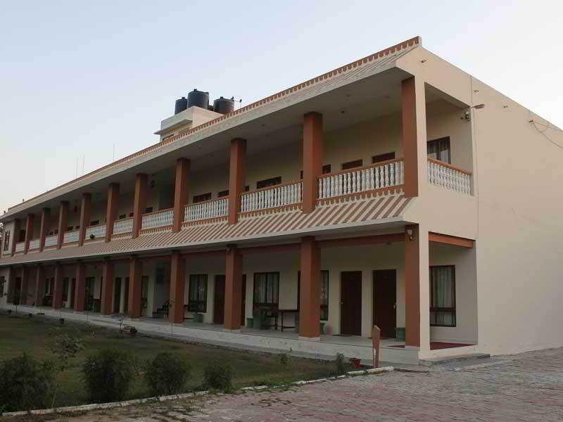 Kadamb Kunj Resort バラトプル エクステリア 写真